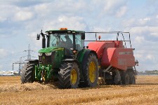 r m simpson,agricultural contractor,square baling yorkshire,agricultural contractors yorkshire
